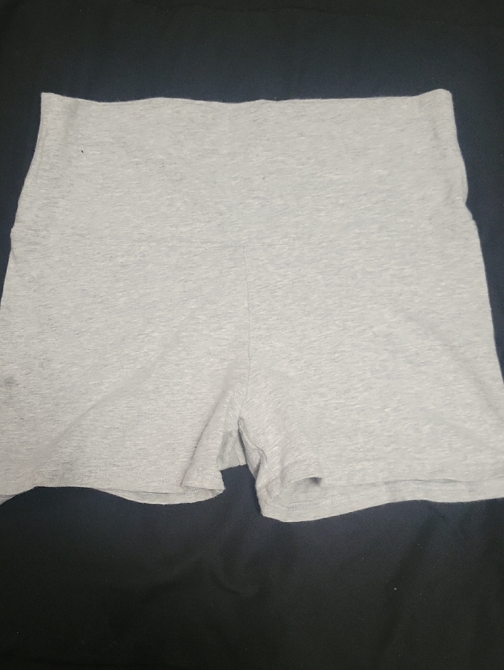 tnaLIFE Atmosphere High Rise 3" Short In Light Gray
